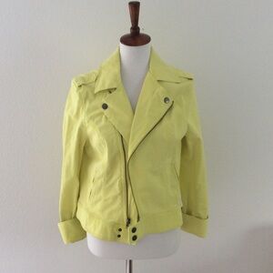 Women's Yellow Jacket